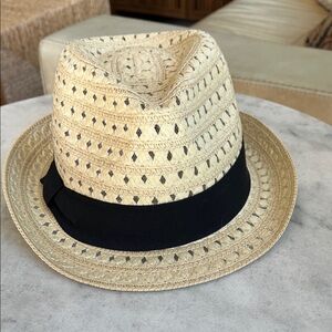 Natural straw Fedora with Black Accents